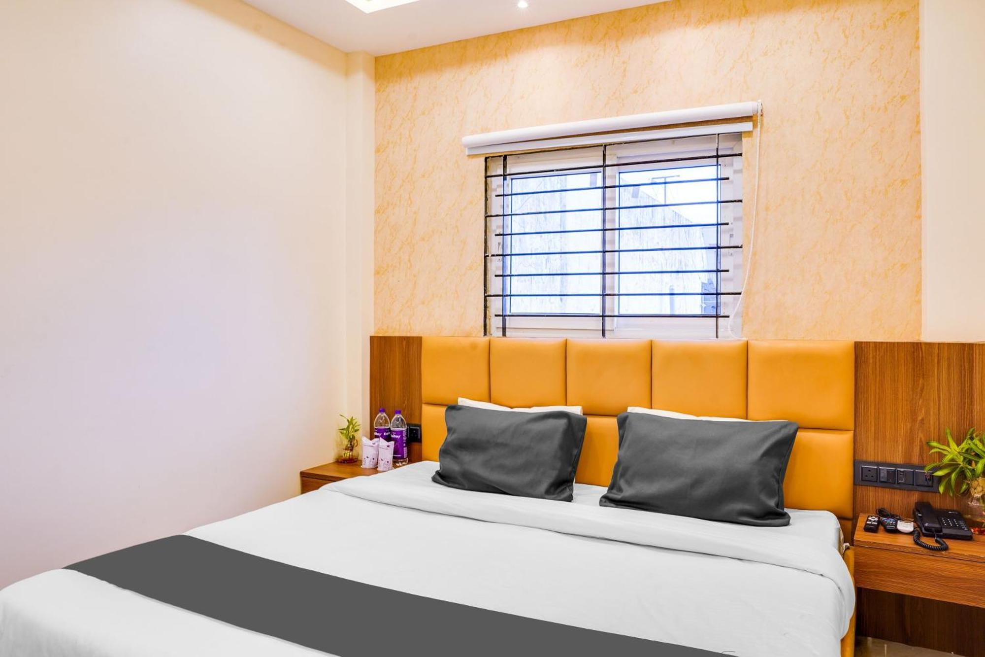 בהופאל Hotel O Anjaney Palace מראה חיצוני תמונה
