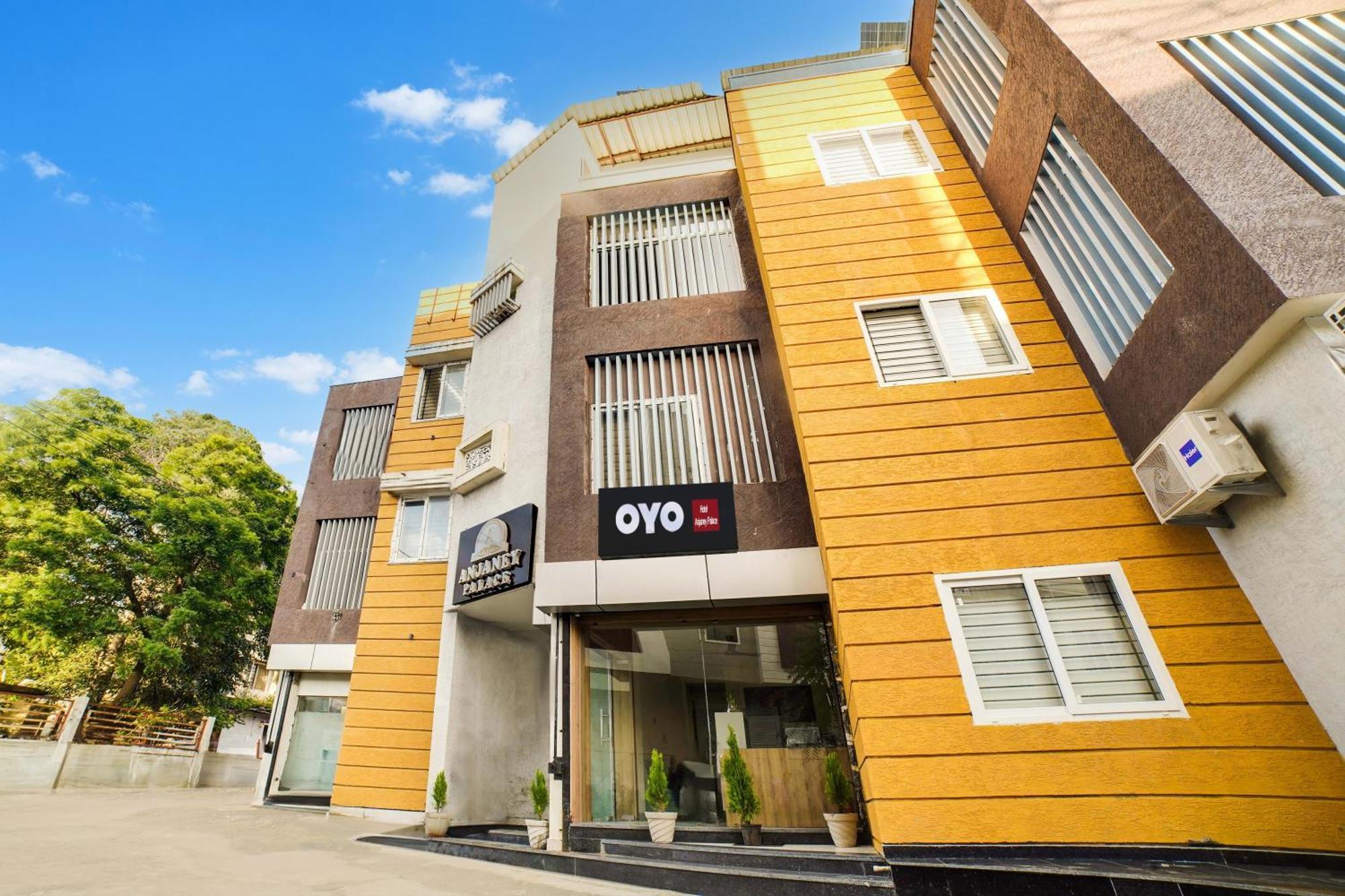 בהופאל Hotel O Anjaney Palace מראה חיצוני תמונה