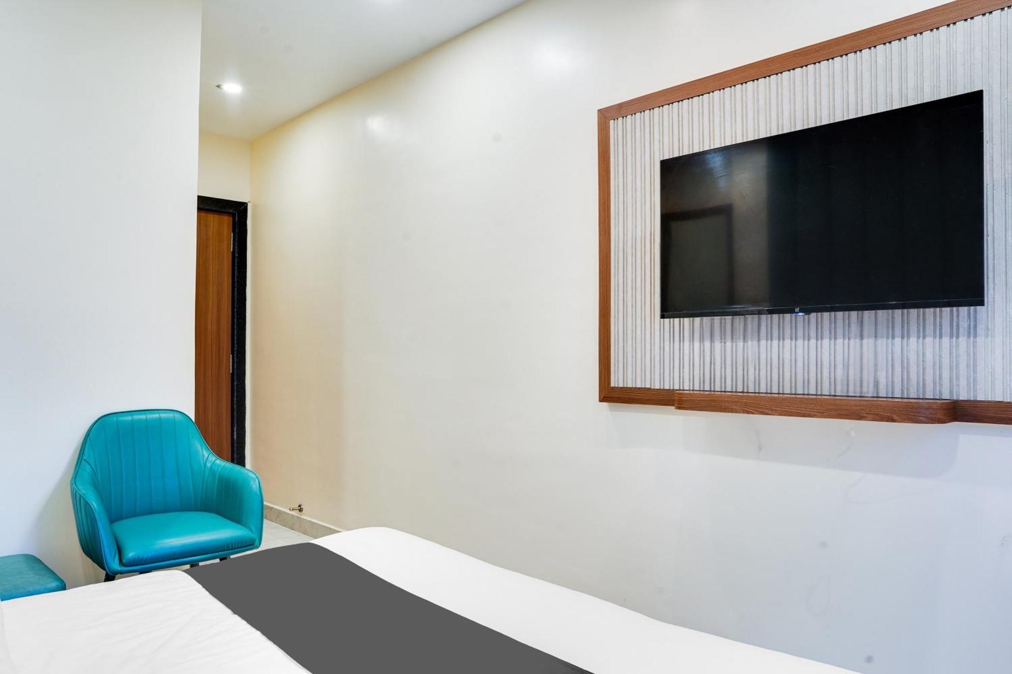 בהופאל Hotel O Anjaney Palace מראה חיצוני תמונה
