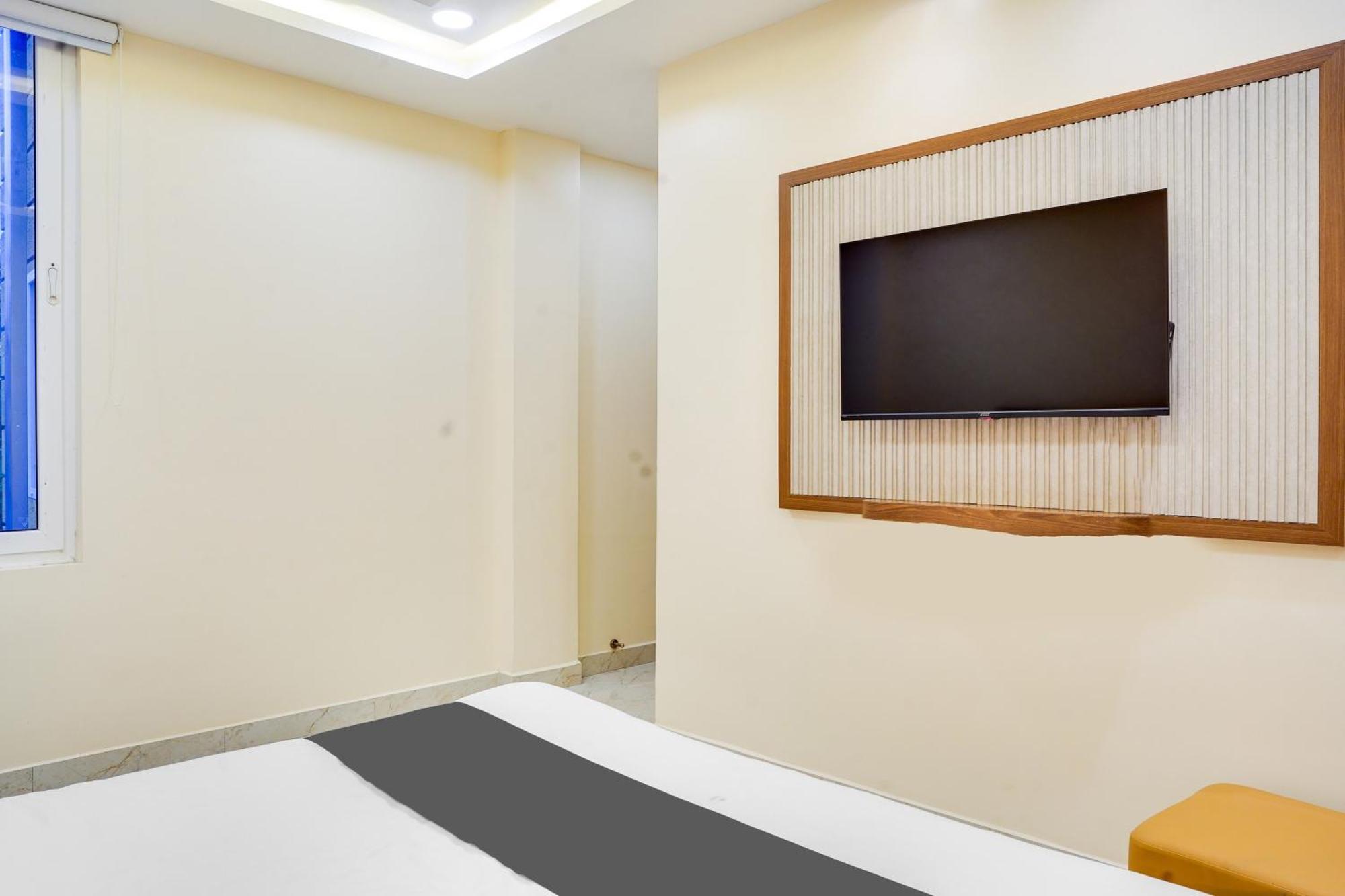 בהופאל Hotel O Anjaney Palace מראה חיצוני תמונה