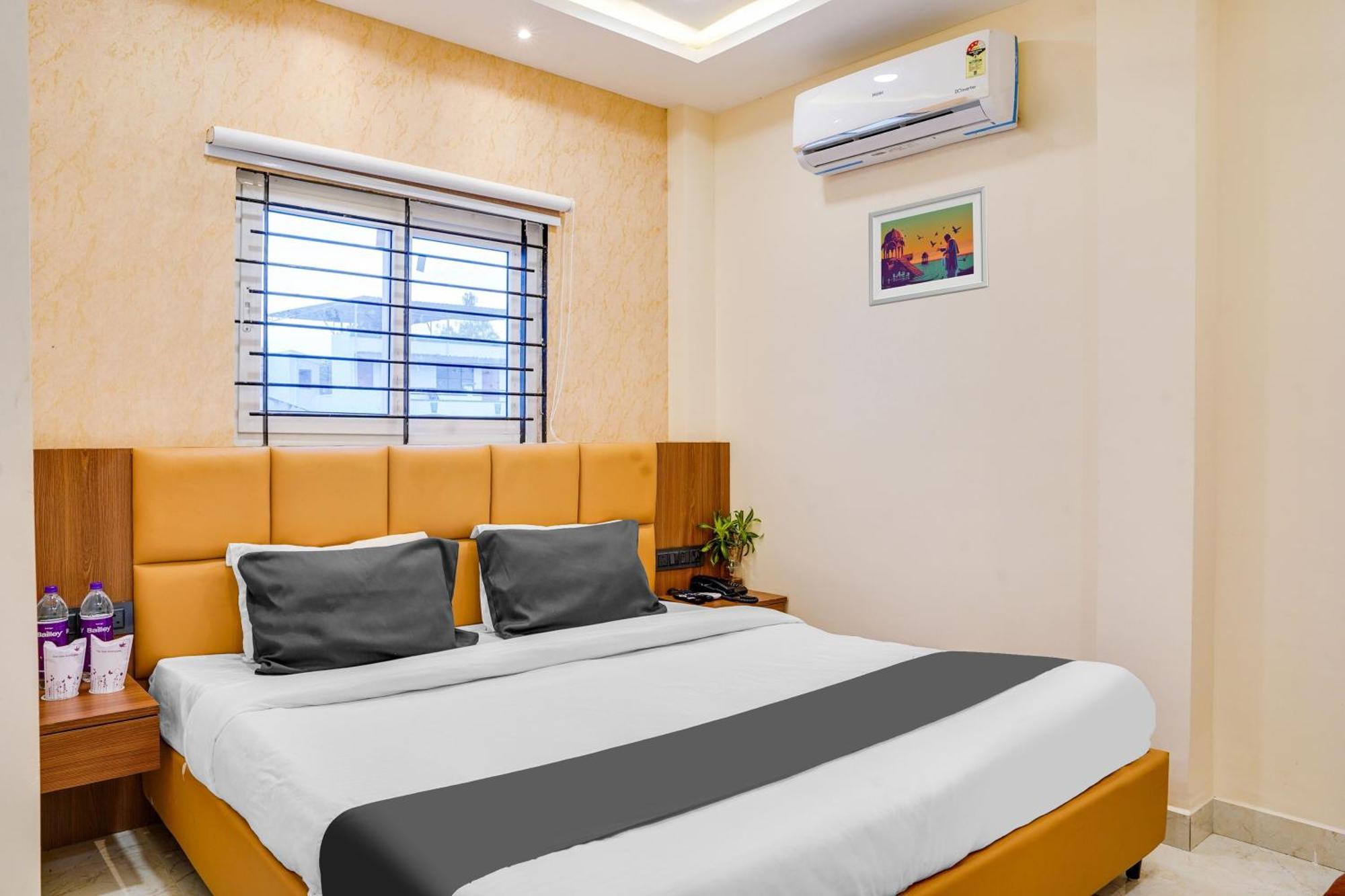 בהופאל Hotel O Anjaney Palace מראה חיצוני תמונה